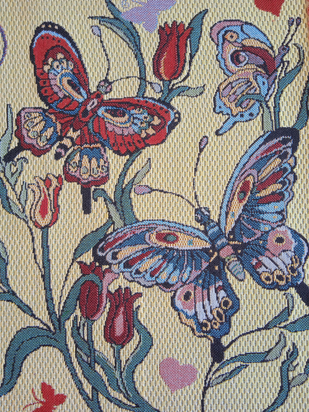 Гобеленовая столешница Бабочки 35х89