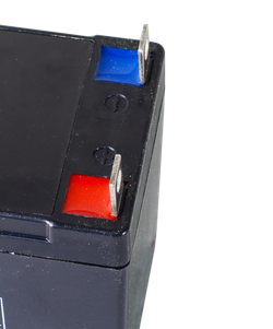 Аккумуляторная батарея АКБ 12В 7Ач Huter