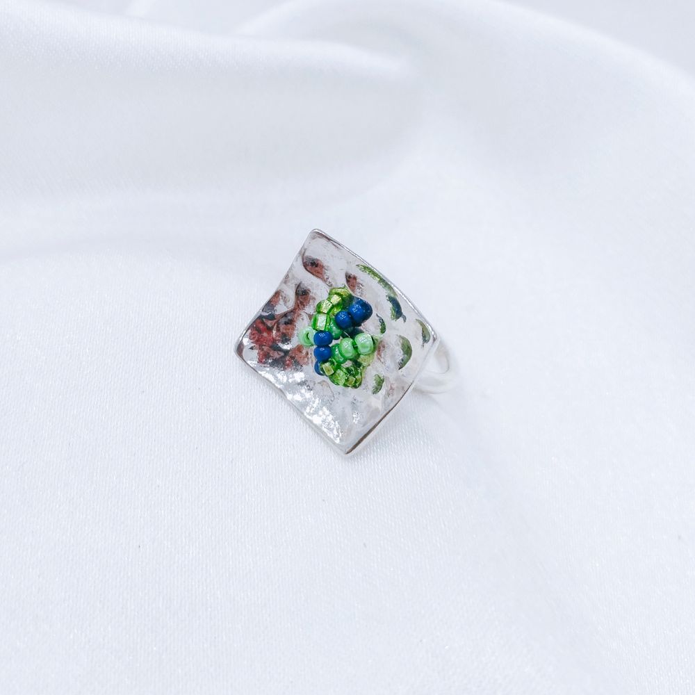 "Кори" кольцо в родиевом покрытии из коллекции "Гауди" от Jenavi