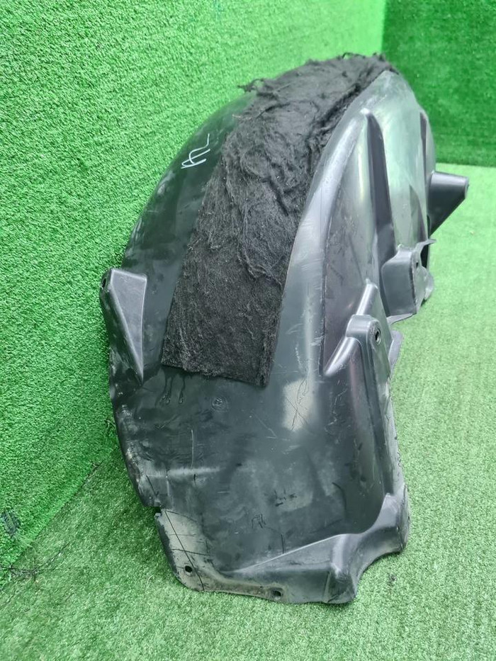 Подкрылок задний правый Mercedes ML GLE W166 11-18