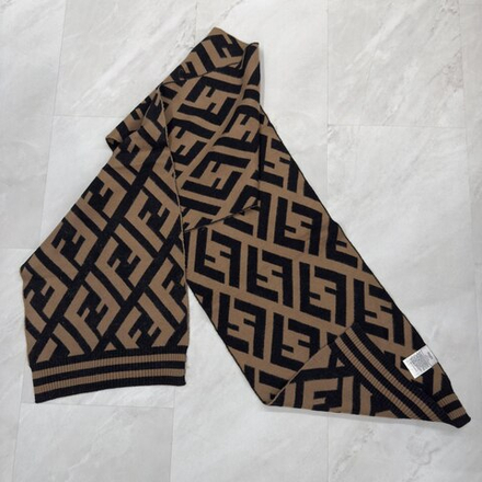 Шарф Fendi