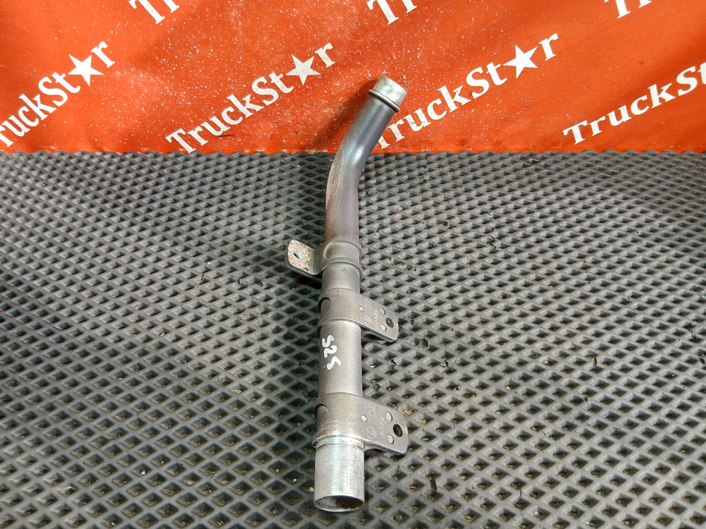 Трубка картерных газов