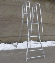 Лестница с площадкой MEGAL Л - 312 А (Н=2000)