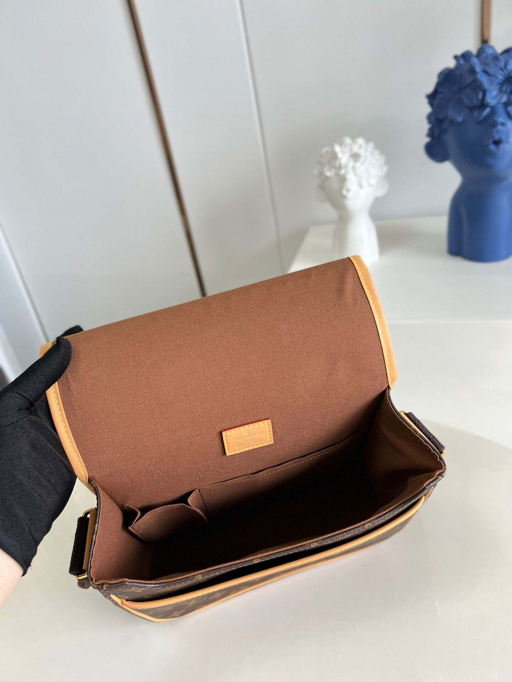 Louis Vuitton Messenger Bosphore PM