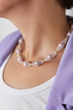 Колье из белой ювелирной сетки с розовым жемчугом, оттенок золото