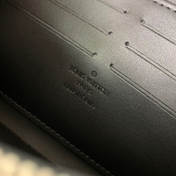 Louis Vuitton Zippy Wallet Horizontal
