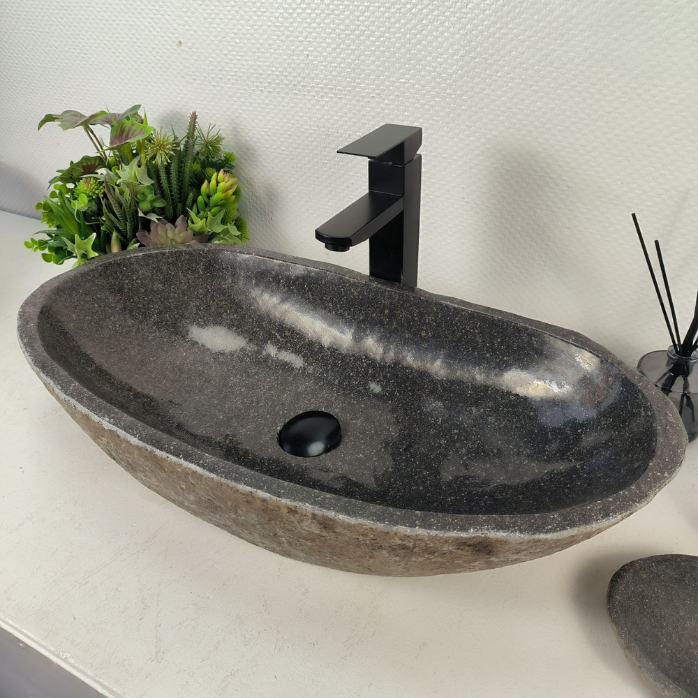 Раковина из речного камня RS-65129 66*35*15 0866