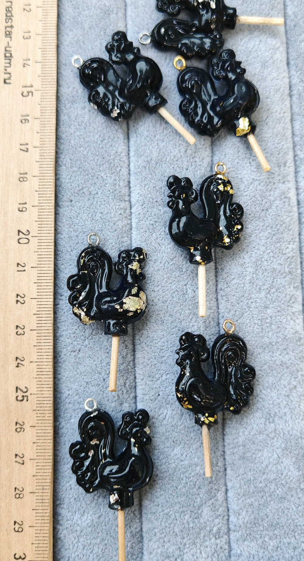 пч Подвеска "Петушок" 35мм, смола, черный