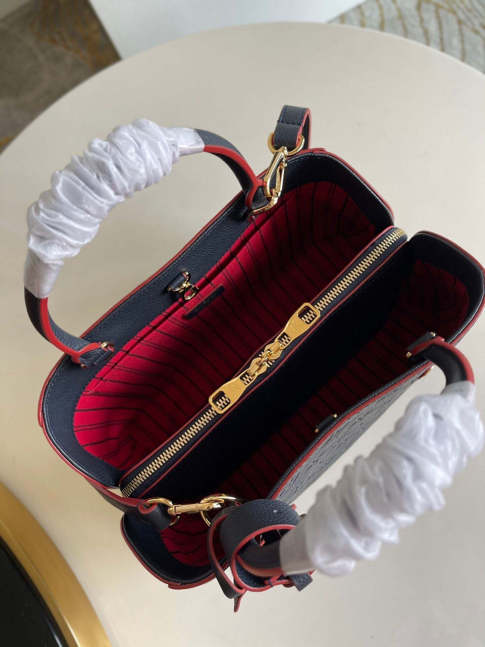 Louis Vuitton Montaigne MM