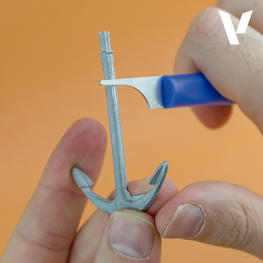 Инструмент для удаления заусенцев VALLEJO TOOLS: MOULD LINE REMOVER
