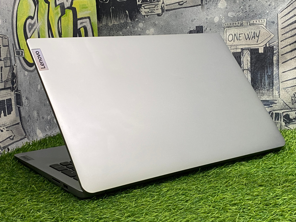 Ноутбук Lenovo 15.6' FHD IPS/Celeron N4020/8GB/256GB/ IdeaPad 1 15IGL7[82V700CURK]/Windows 10