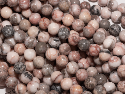 Нить бусин из розовой яшмы 8,5мм