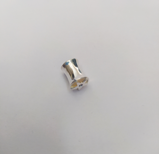 Плага для уха "Звезда" с прозрачным камнем, серебро