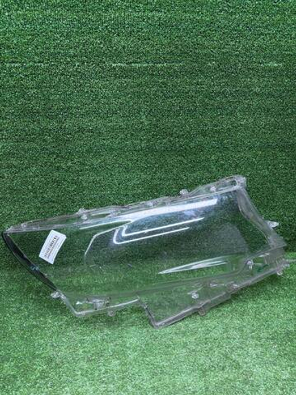 Стекло фары правое Toyota Land Cruiser Prado 150 (2017-н.в.)