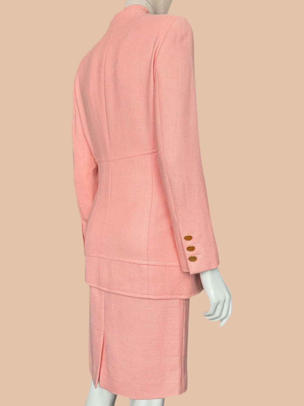 Костюм ESCADA