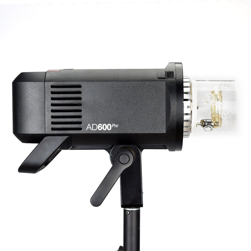 Вспышка аккумуляторная Godox Witstro AD600ProII