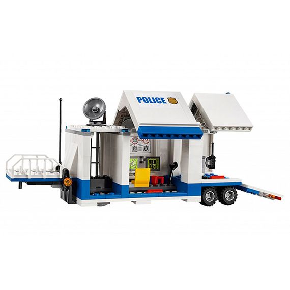 Lego konstruktor City Police Мобильный командный центр