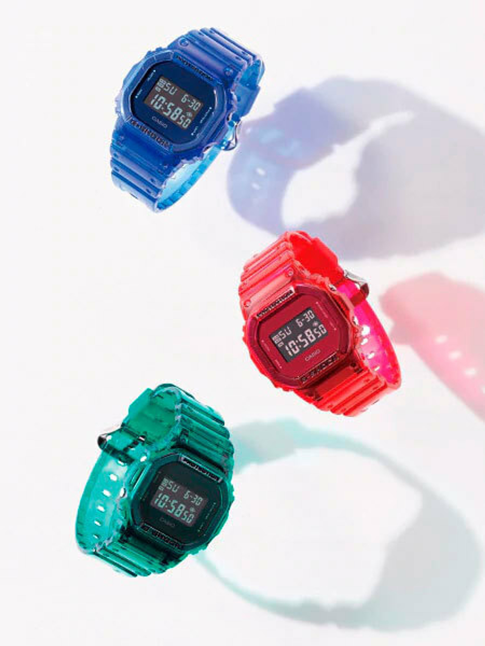 Японские наручные часы Casio G-SHOCK DW-5600SB-2ER с хронографом