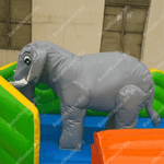 Большой надувной батут "Средневековье" 20*20*5 м