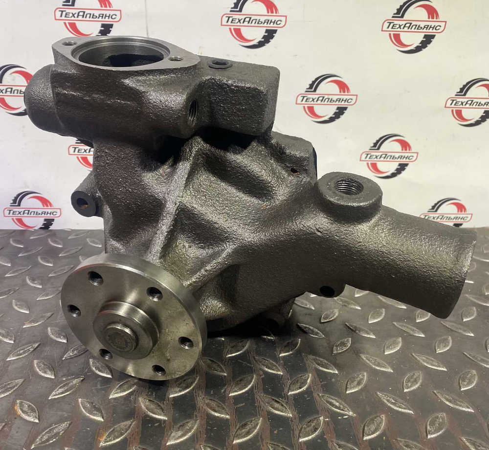 Водяная помпа 6206-61-1104