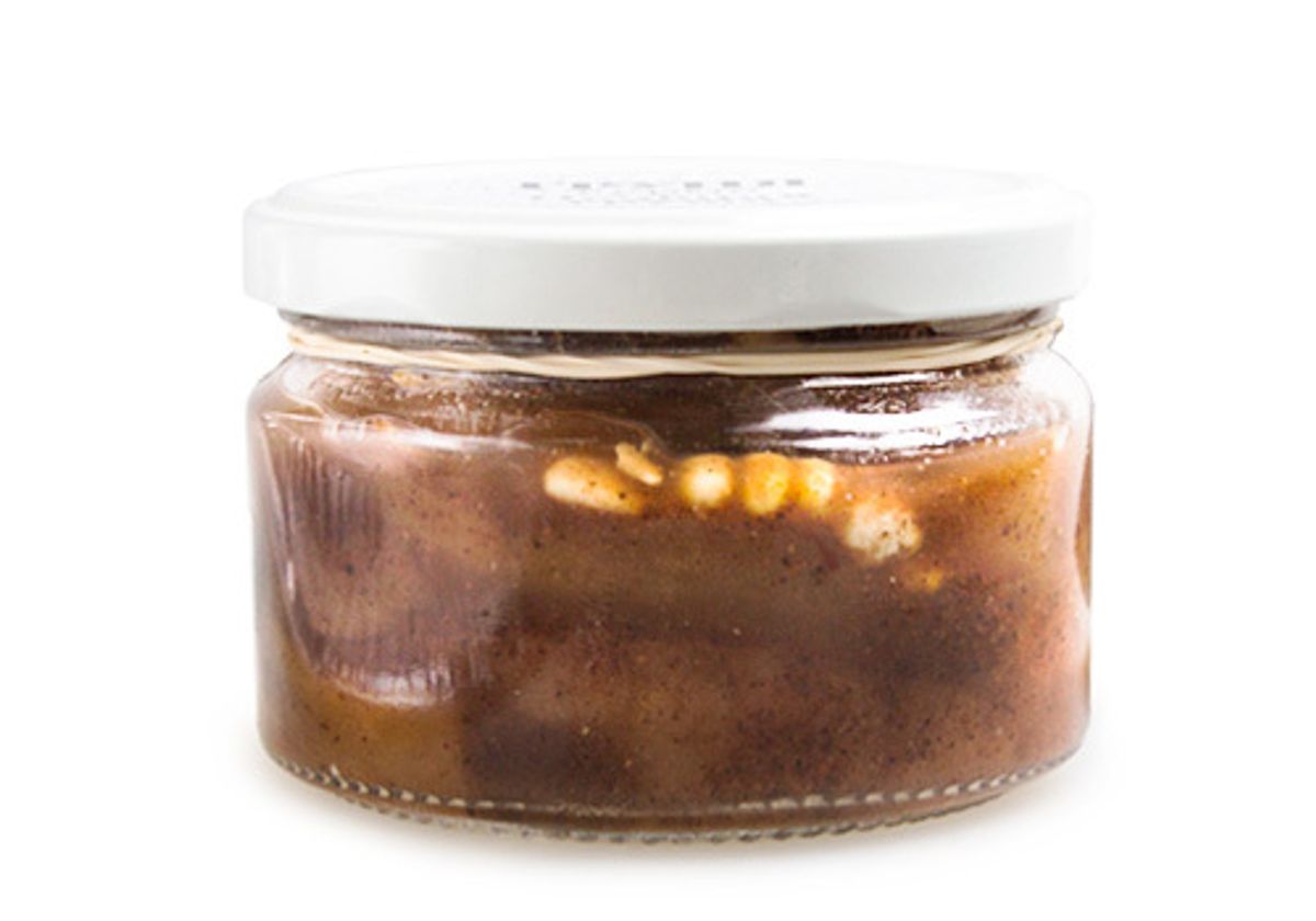 Печеная груша с пикантным сыром, 200г