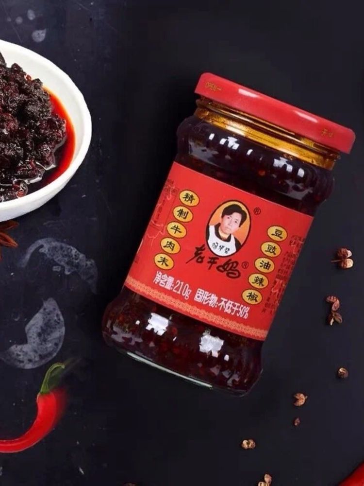 Соус Lao Gan Ma чили темпе с говядиной, 210 г, 2 шт