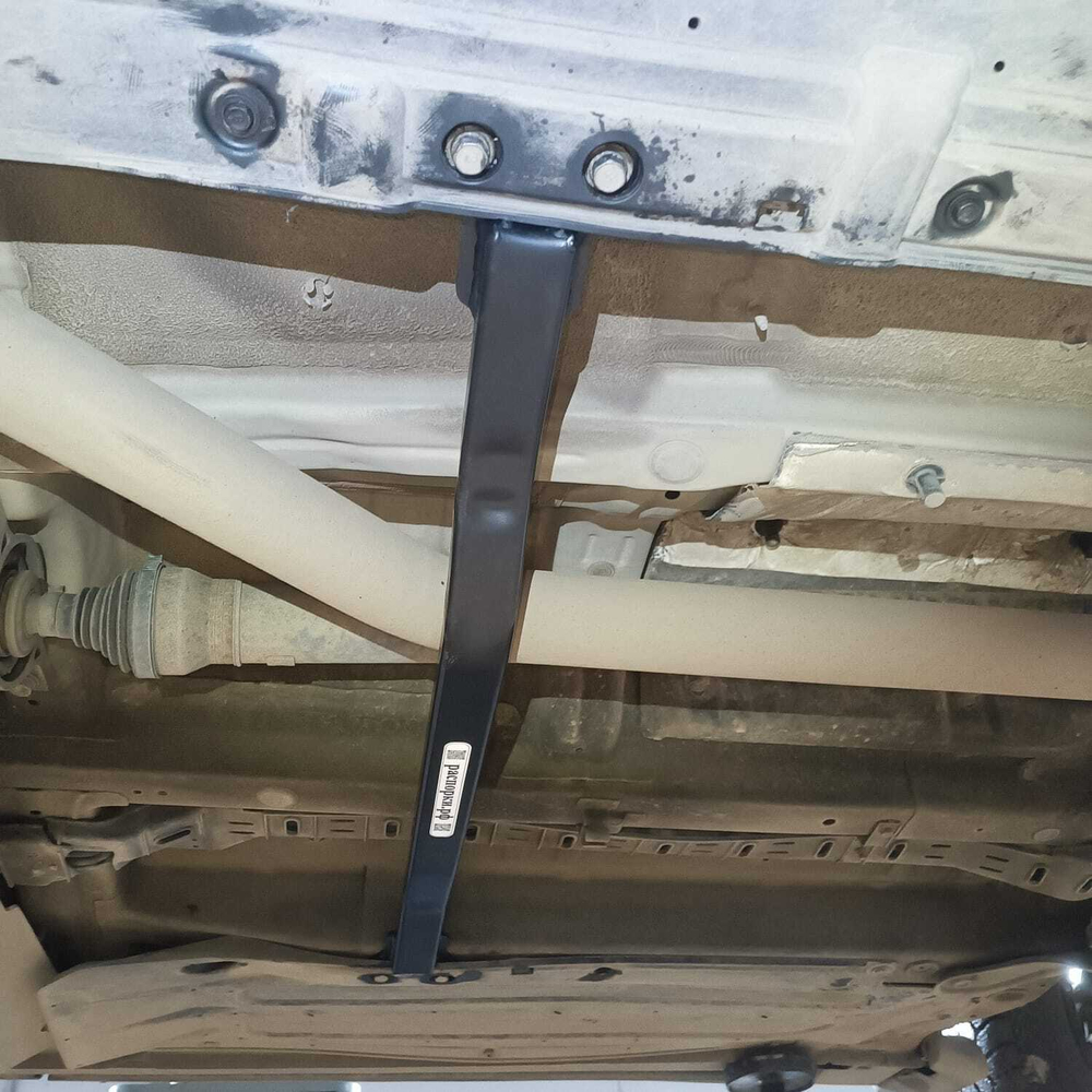Усилитель средний нижний Kia Sorento 2 (XM) и Hyundai Santa Fe 3 (DM) (ПОД ЗАКАЗ)