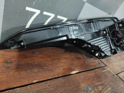 Фонарь задний правый Zeekr 001 21-нв Б/У Оригинал 8891906355