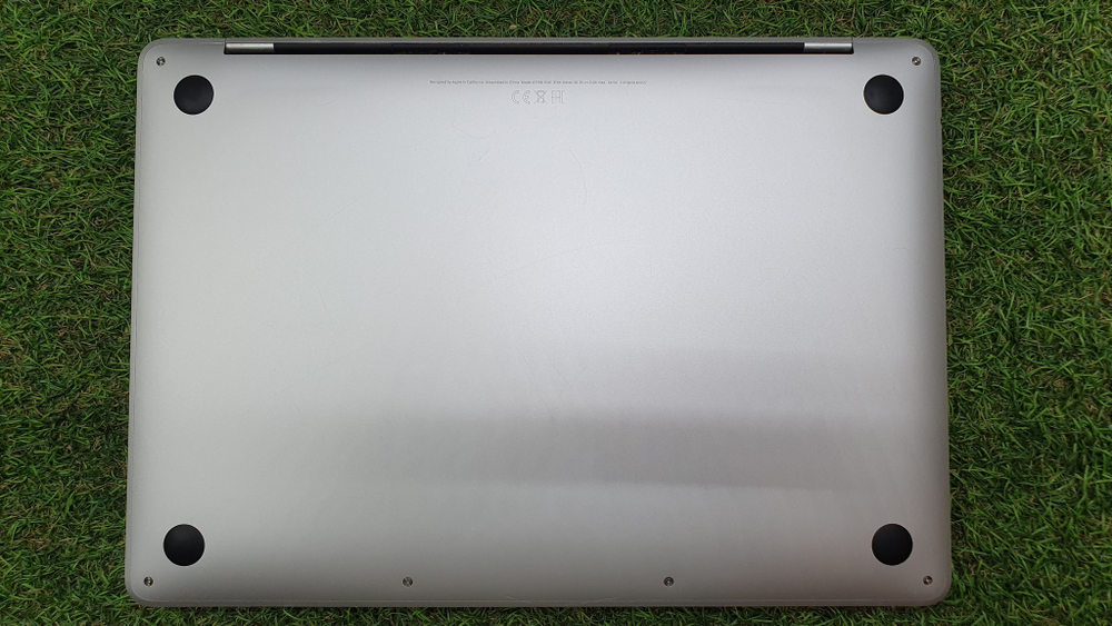 MacBook Pro 13 2017 (A1708) i5/8Gb/Retina