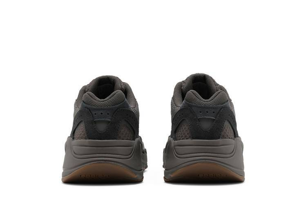 Кроссовки Adidas Originals Yeezy Boost 700 V2 Mauve