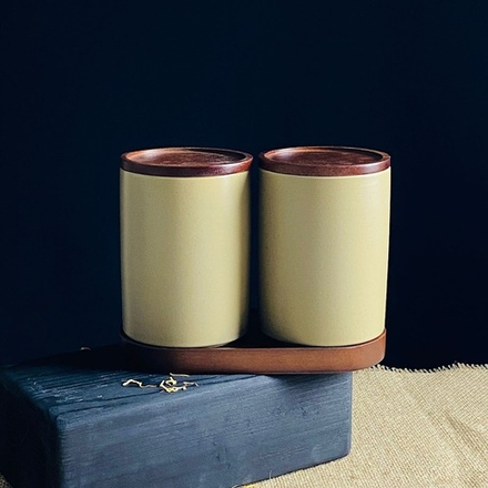 Lenardi 235-116 Набор из 2 банок 550мл с крышками на подставке TROPICAL в под.уп.(х12)Фарфор