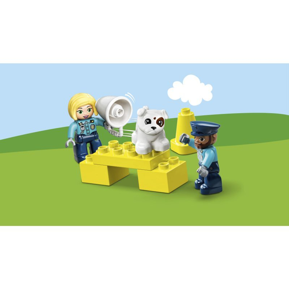 Конструктор LEGO DUPLO Town 10959 Полицейский участок и вертолёт