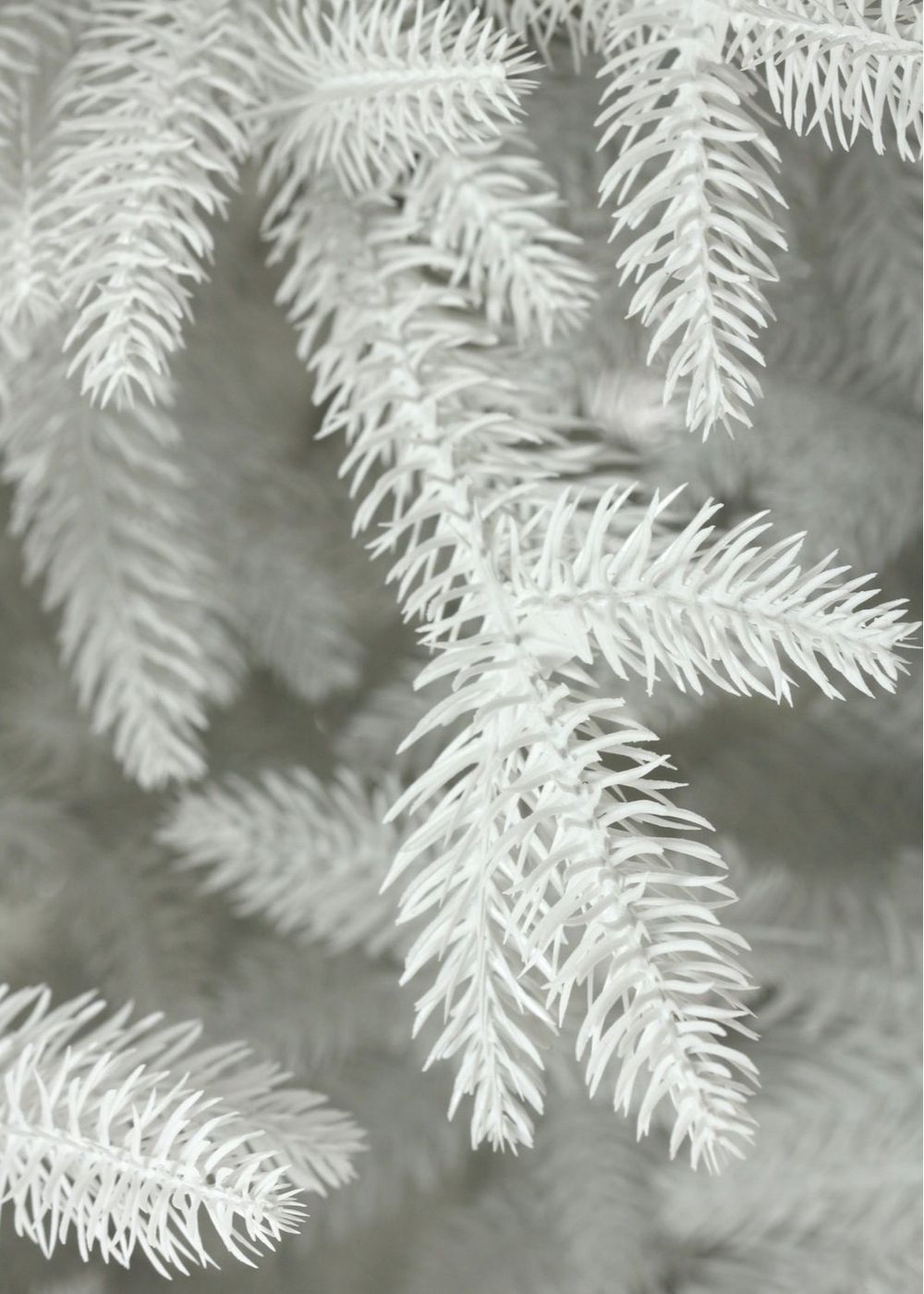 Искусственная елка «Изумрудная Белая» (Литая хвоя) 120 см / 1,2 м