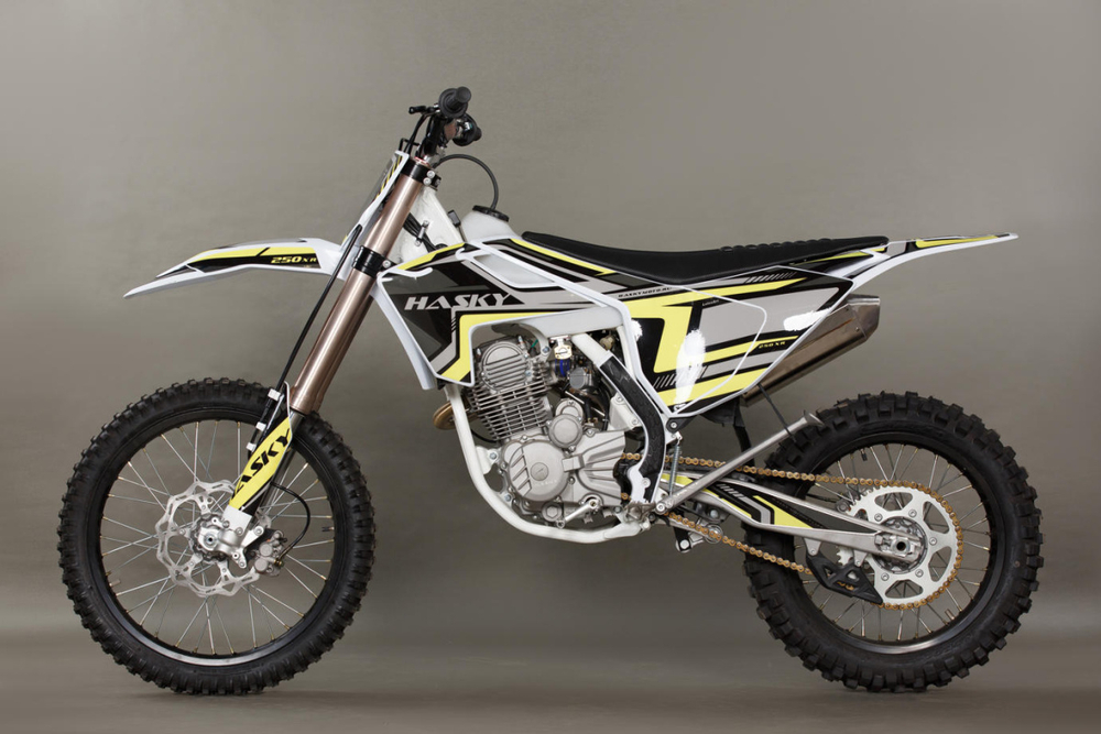 Мотоцикл Hasky XR250 эндуро