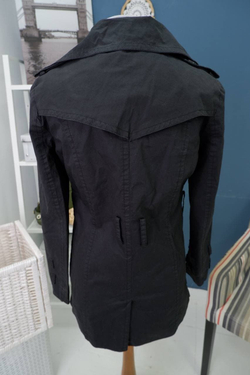 Плащ Makai лаконичный 44 размер