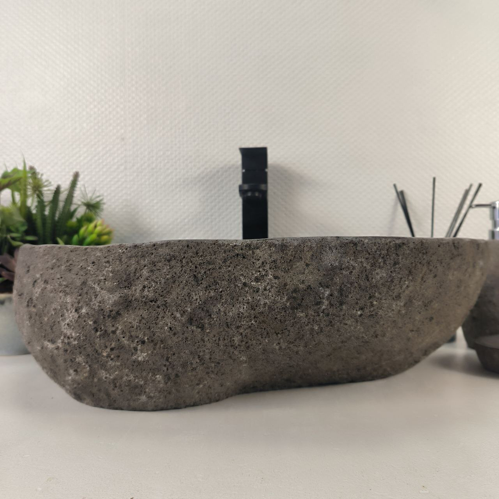 Раковина из речного камня RS-65179 52*39*15 0862