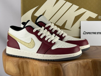 Nike Air Jordan 1 Low SE Year of the Dragon - Red