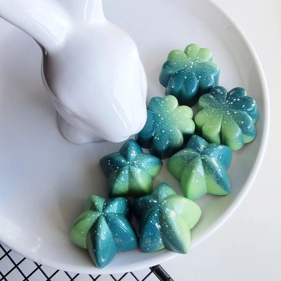 746 | Форма для шоколадных конфет &quot;Физалис&quot; (275*175 мм)