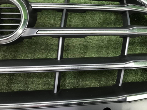 Решетка радиатора Audi Q5 2 80А (2017-2020)
