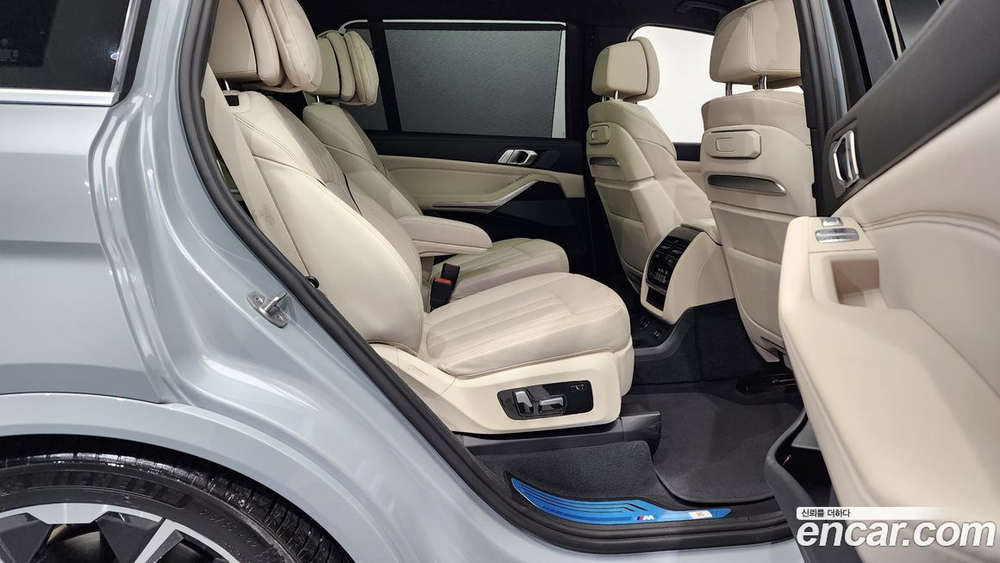 BMW X7 (G07) xDrive 40d M Sports 6-и местный (12.2022)