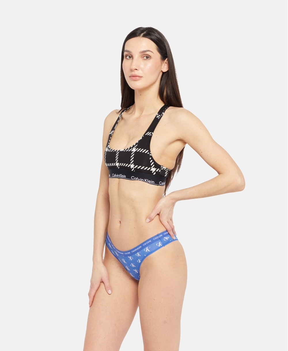 Трусы Calvin Klein