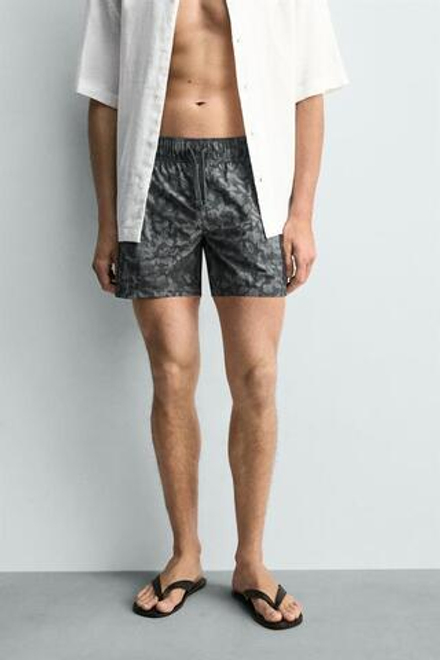 ZARA ДЛИННЫЕ ПЛАВКИ С ПРИНТОМ, СЕРЫЙ