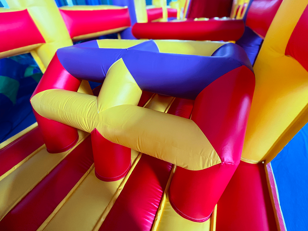 Надувная полоса препятствий “Веселые старты”, 4 отдельных блока, 20*3,5*4,5 м.