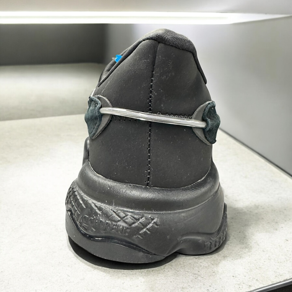 Adidas Ozweego • Black v2