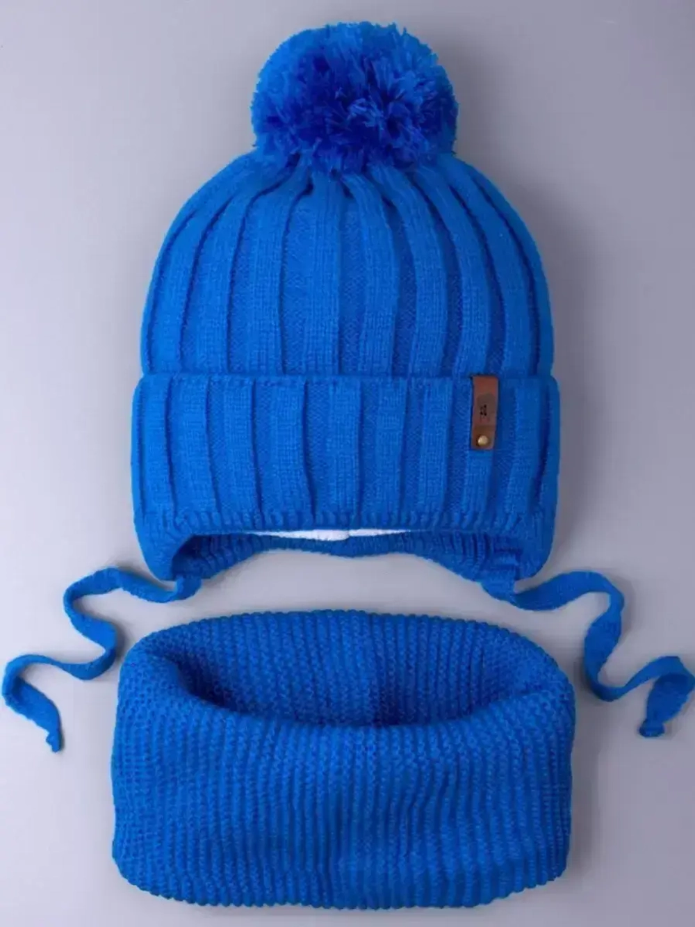 Шапка для мальчика со снудом осенняя