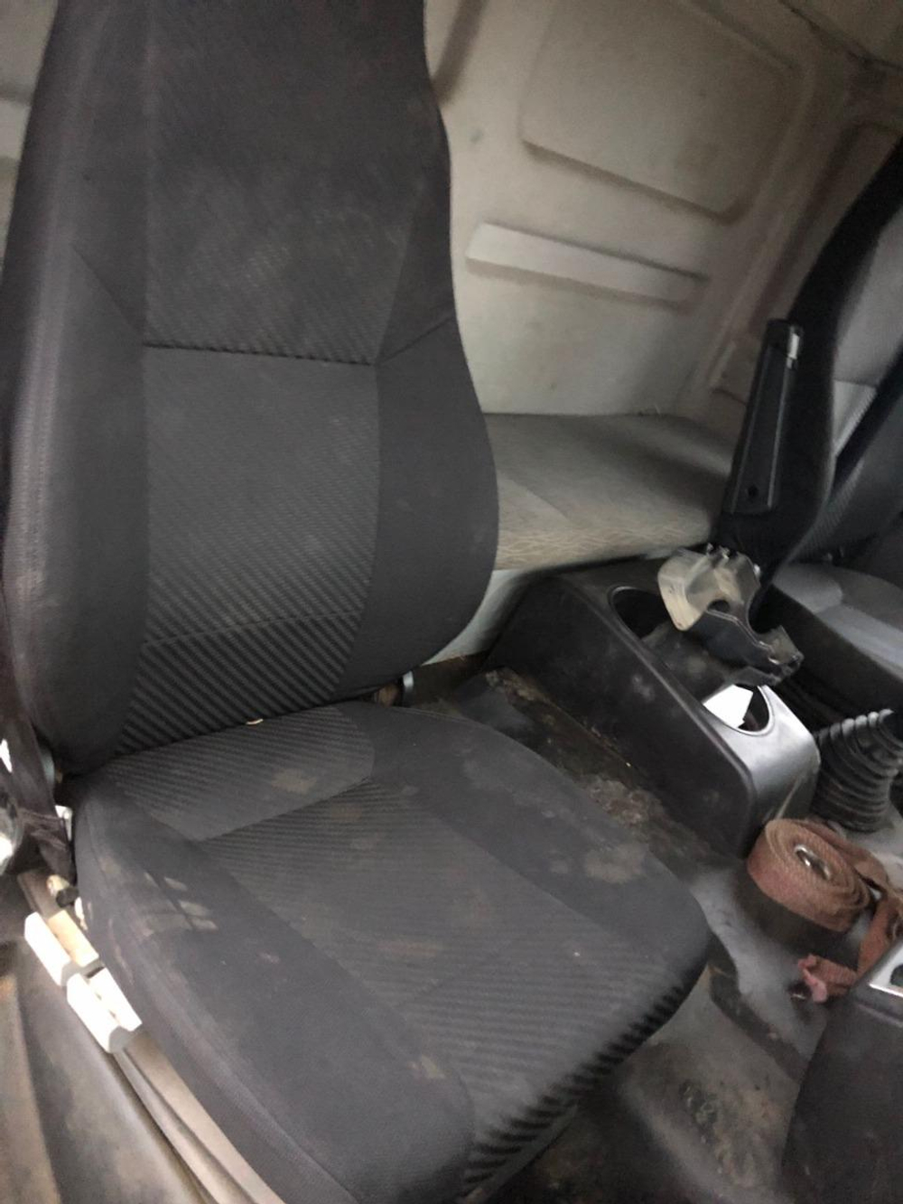 Shacman (Shaanxi) SX* 6x4 Самосвал SX3258DR384 (Дизельный, 9,7 л, 336 л.с., МТ)