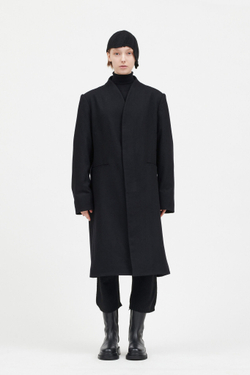 ПАЛЬТО ИЗ ВАРЕНОЙ ШЕРСТИ