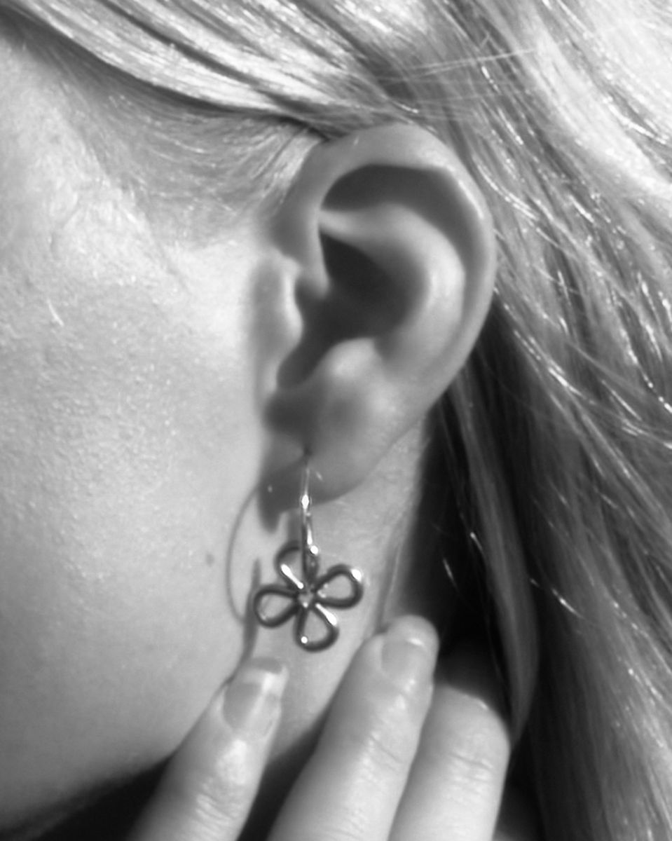 Моносерьга Neverending Kid Flower Golden