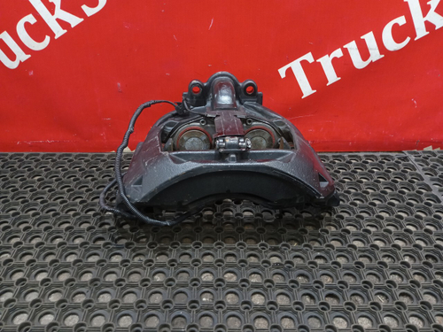 Суппорт передний правый 2024г