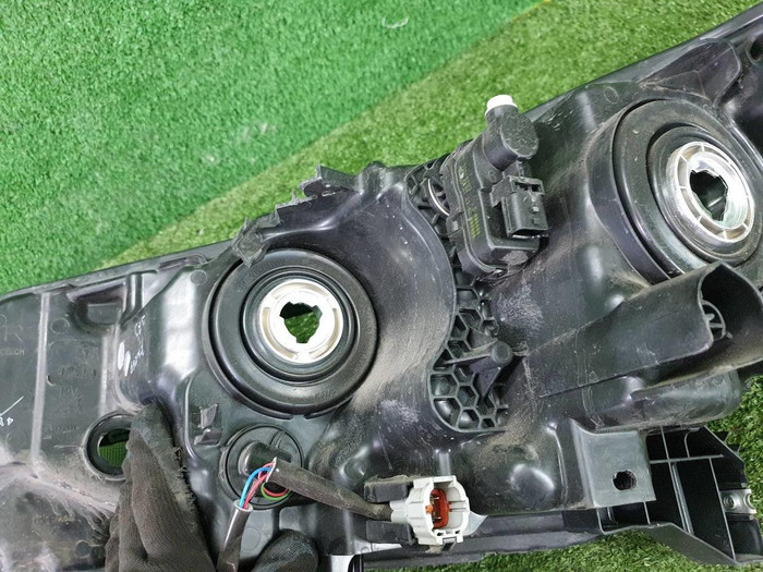 Фара правая Nissan Qashqai 2 j11 (17-23) галоген